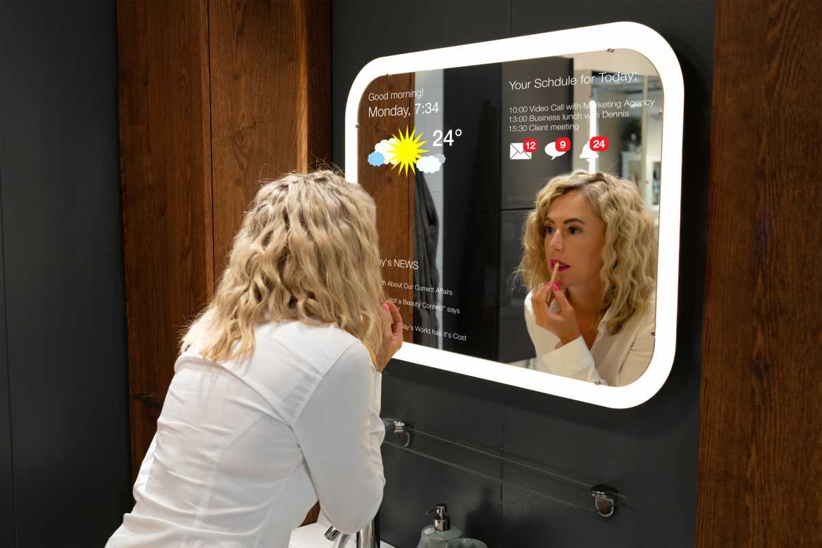 How Smart Mirrors Can Revolutionize Your Morning Routine