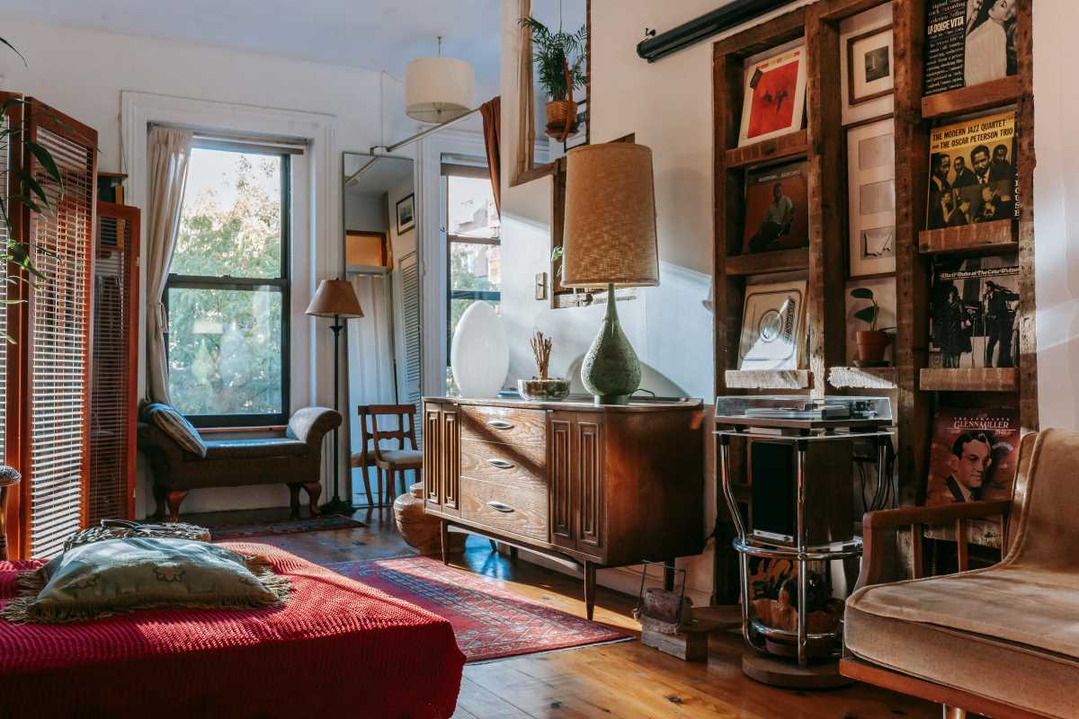 How to Choose the Right Furniture for Small Spaces